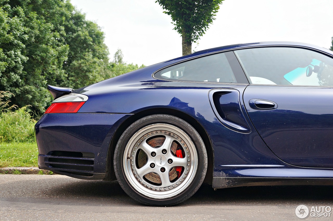 Porsche 996 Turbo