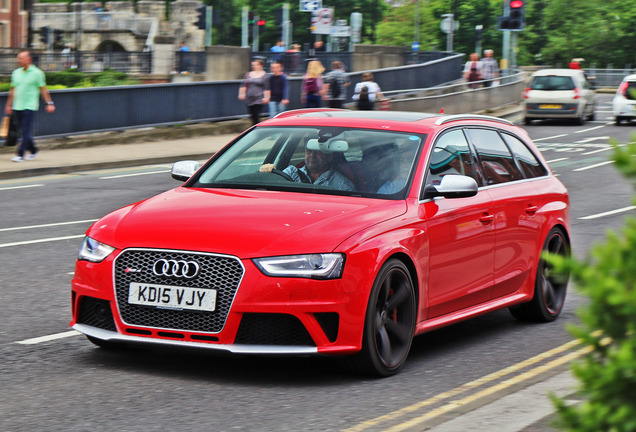 Audi RS4 Avant B8