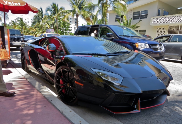 Lamborghini Aventador LP700-4