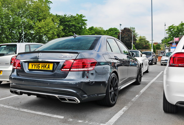 Mercedes-Benz E 63 AMG S W212