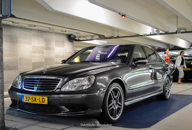 Mercedes-Benz S 65 AMG W220