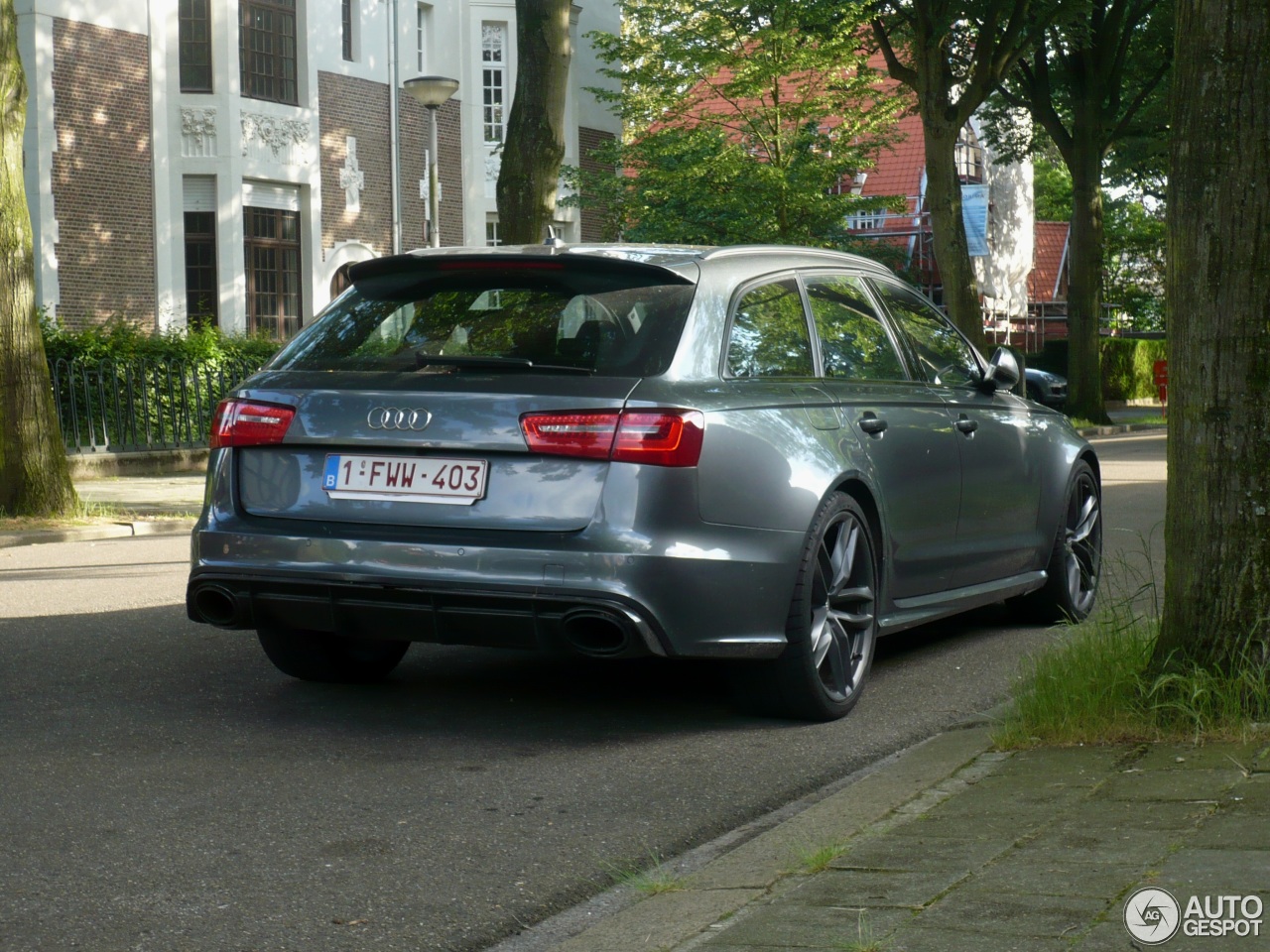 Audi RS6 Avant C7