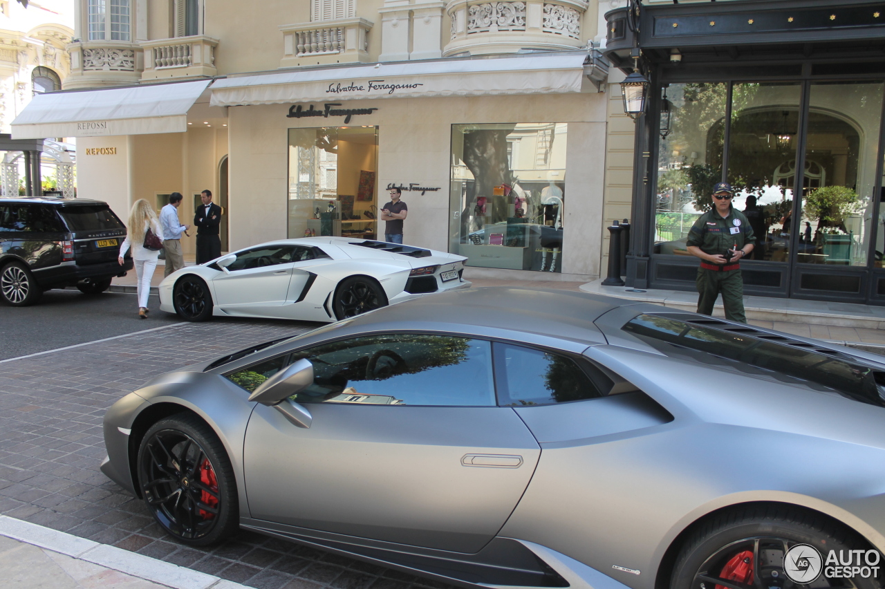 Lamborghini Aventador LP700-4