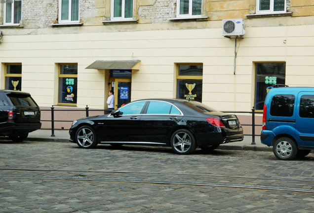 Mercedes-Benz S 63 AMG V222