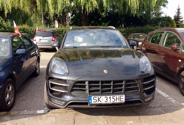 Porsche 95B Macan Turbo