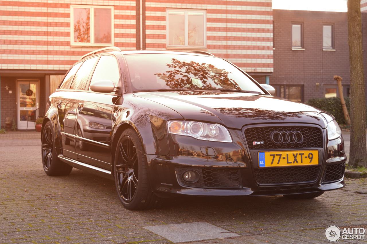 Audi RS4 Avant B7