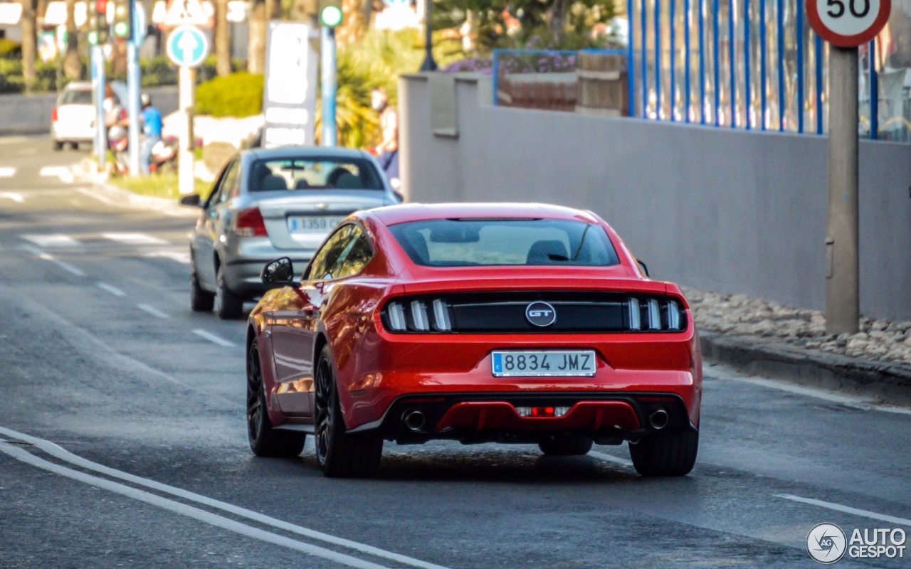 Ford Mustang GT 2015