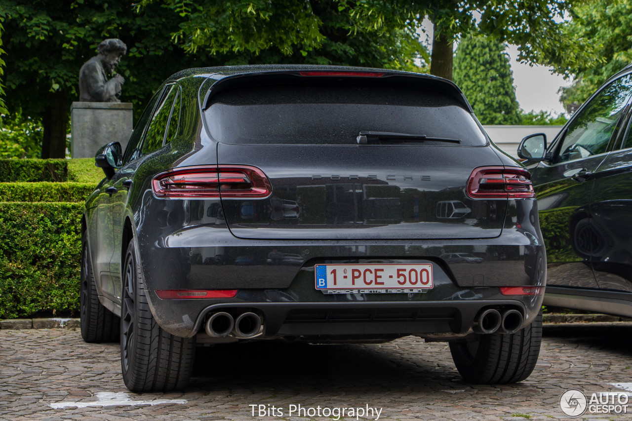 Porsche 95B Macan GTS