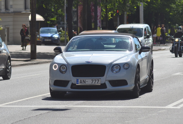 Bentley Continental GTC V8 S