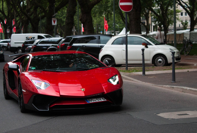 Lamborghini Aventador LP750-4 SuperVeloce