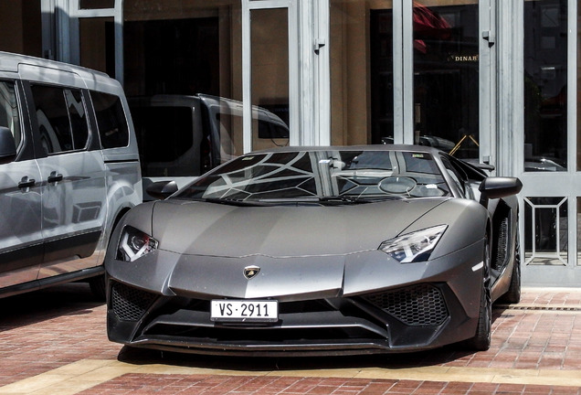 Lamborghini Aventador LP750-4 SuperVeloce