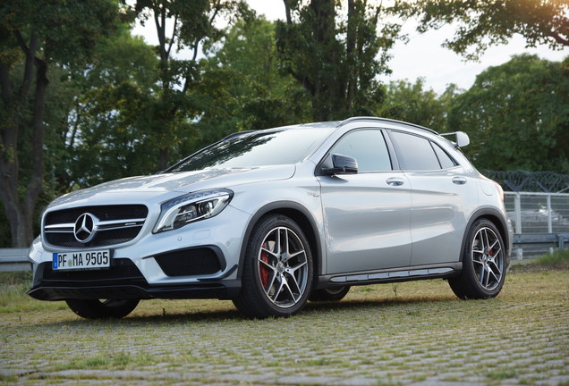 Mercedes-Benz GLA 45 AMG X156