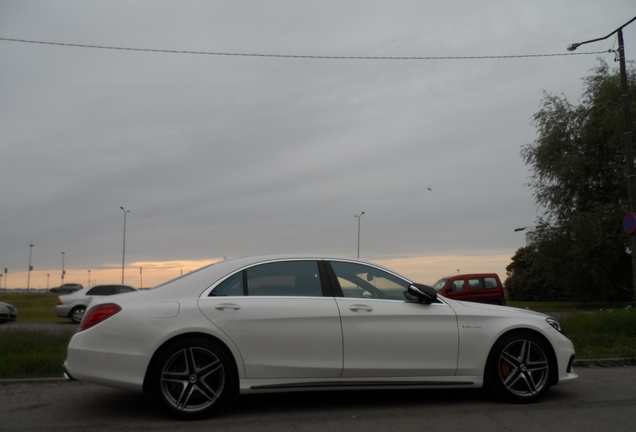 Mercedes-Benz S 63 AMG V222