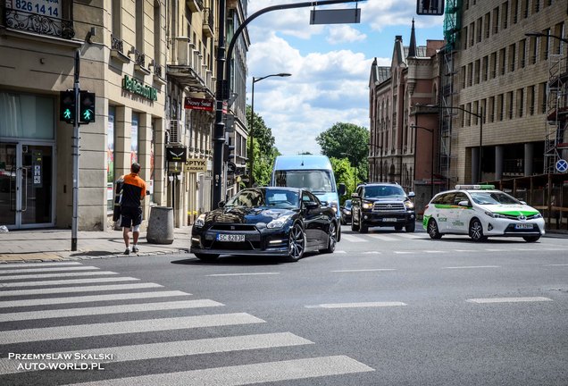 Nissan GT-R 2014