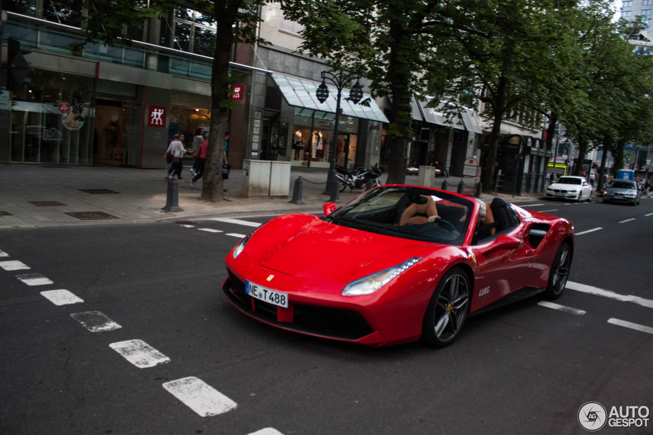 Ferrari 488 Spider