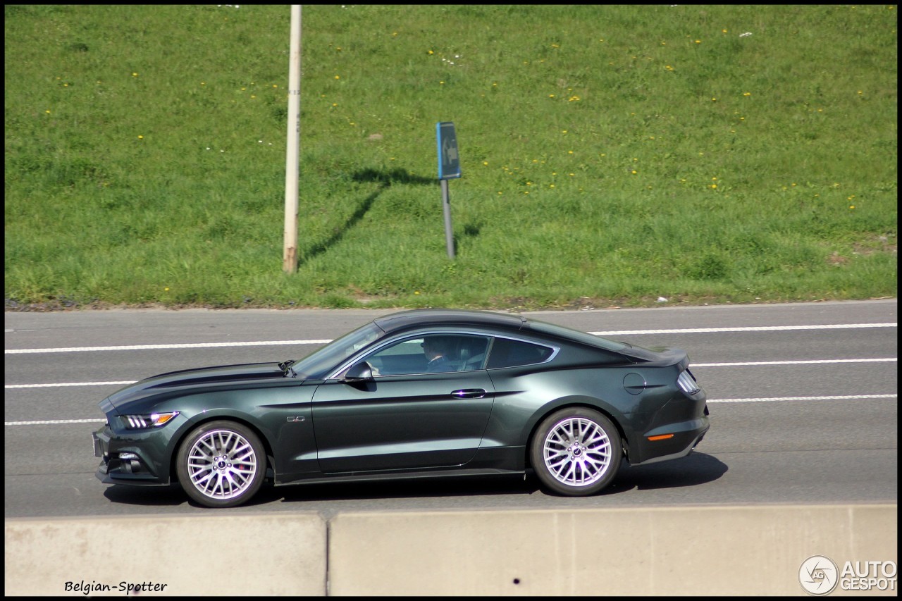 Ford Mustang GT 2015