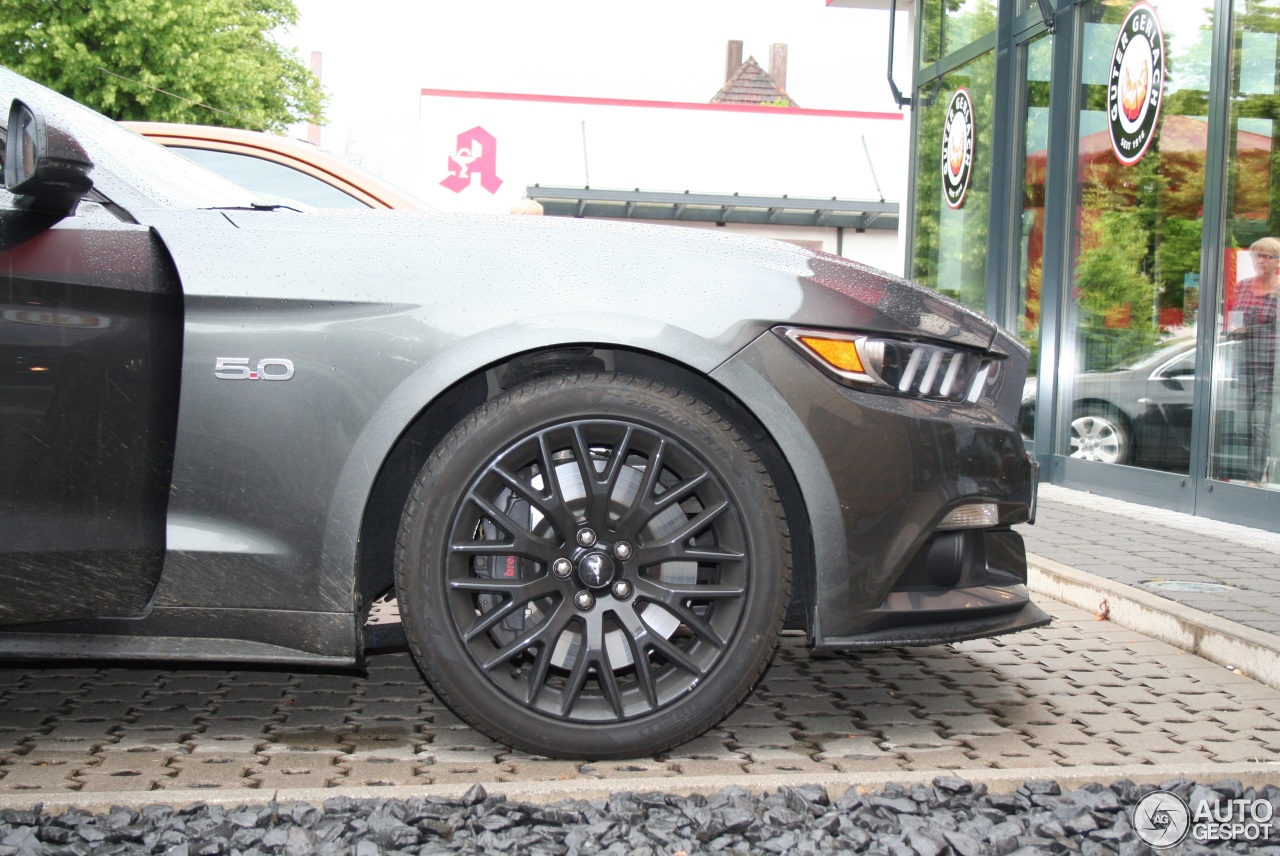 Ford Mustang GT Convertible 2015