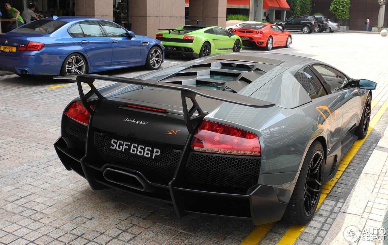 Lamborghini Murciélago LP670-4 SuperVeloce