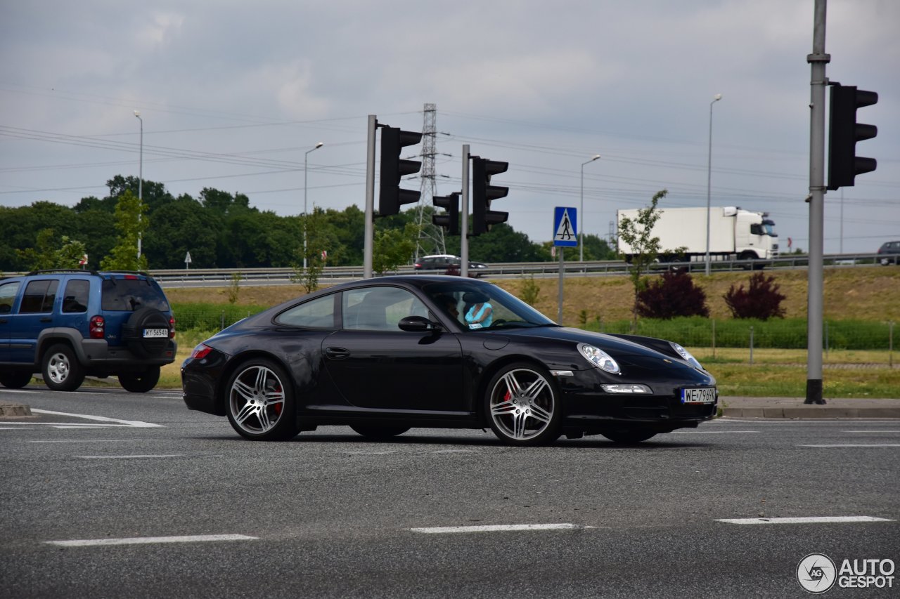 Porsche 997 Carrera 4S MkI