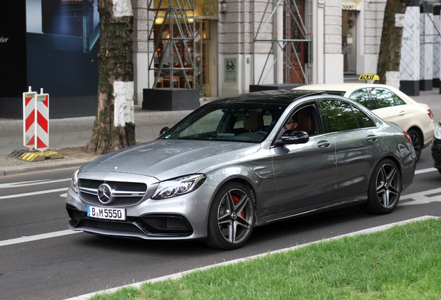 Mercedes-AMG C 63 S W205