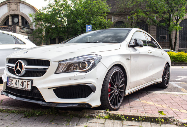 Mercedes-Benz CLA 45 AMG C117