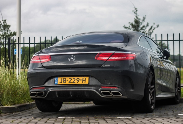 Mercedes-Benz S 63 AMG Coupé C217