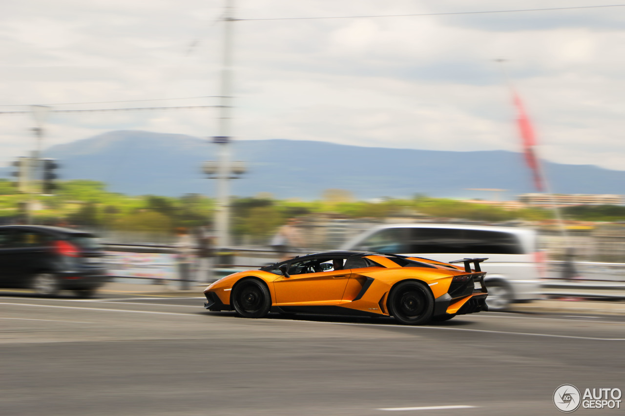 Lamborghini Aventador LP750-4 SuperVeloce Roadster