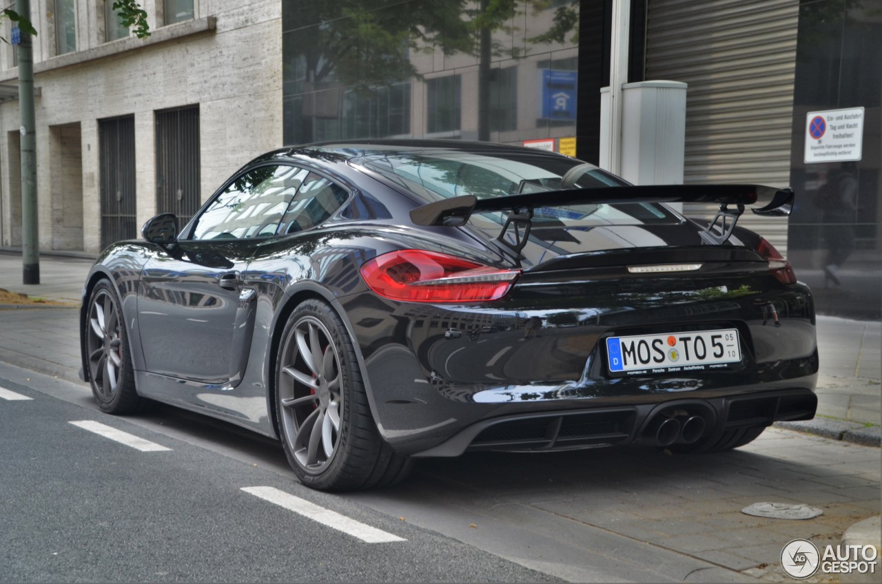 Porsche 981 Cayman GT4