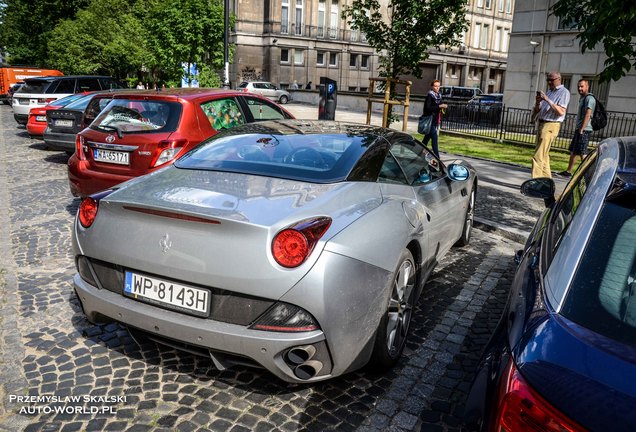 Ferrari California