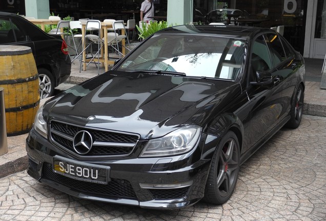 Mercedes-Benz C 63 AMG W204 2012