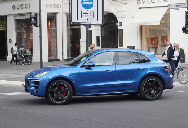 Porsche 95B Macan Turbo