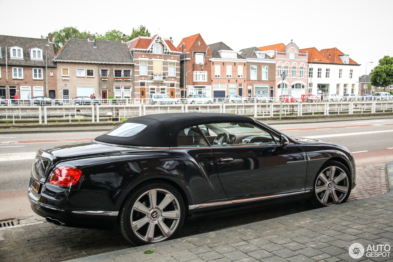 Bentley Continental GTC V8