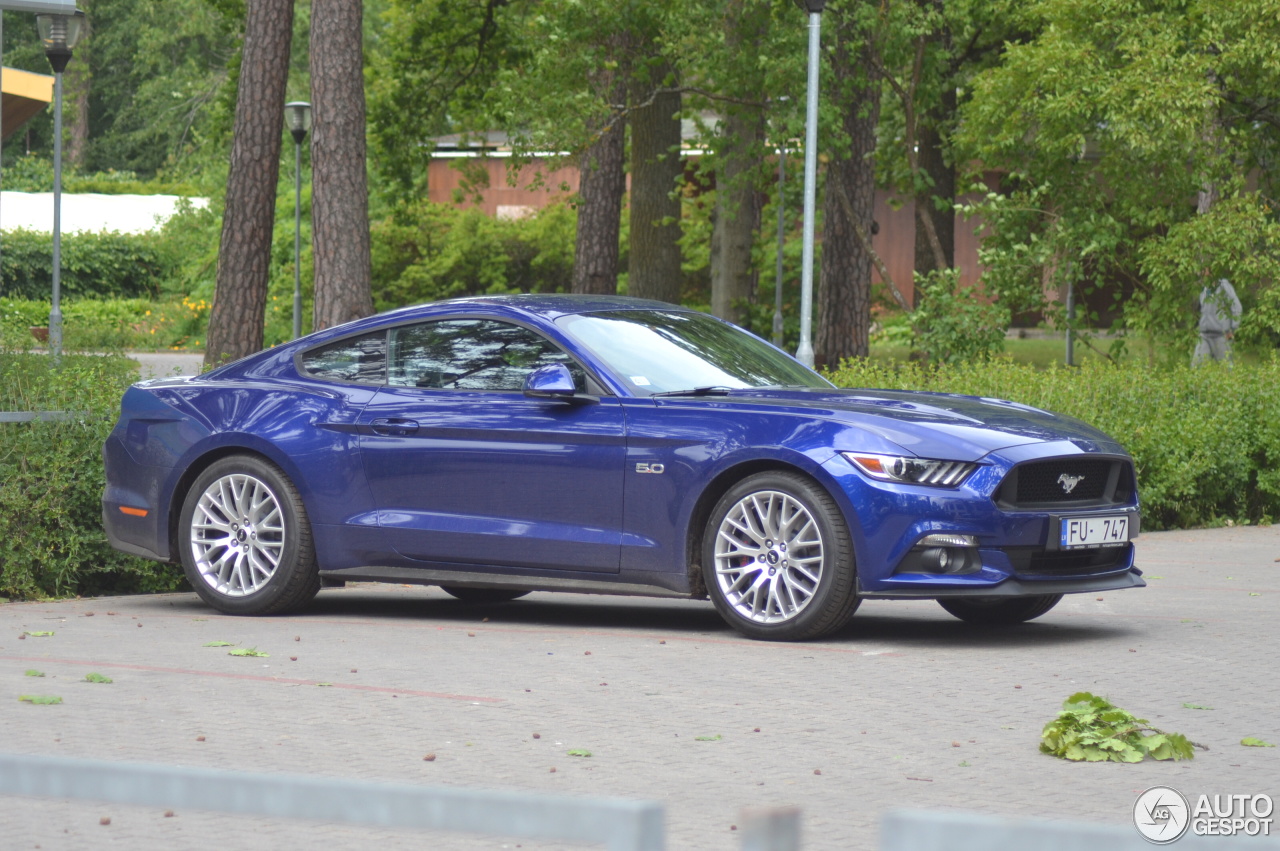 Ford Mustang GT 2015