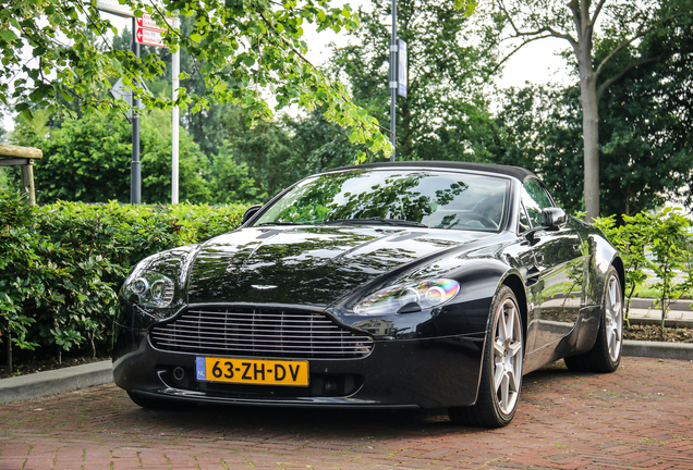 Aston Martin V8 Vantage Roadster