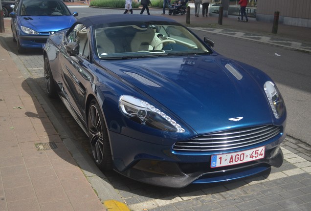 Aston Martin Vanquish Volante