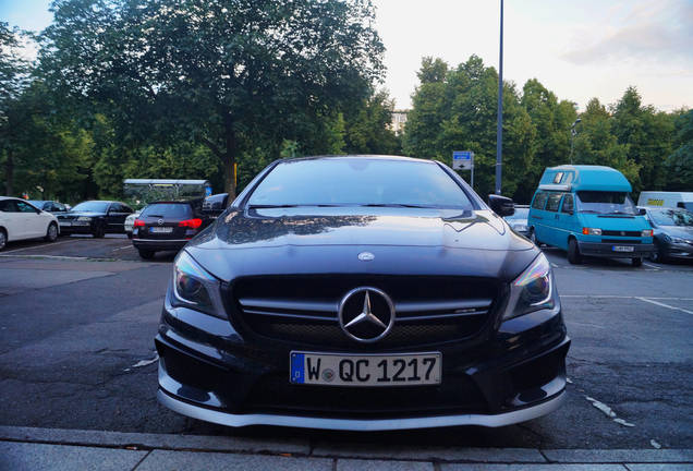 Mercedes-AMG CLA 45 C117