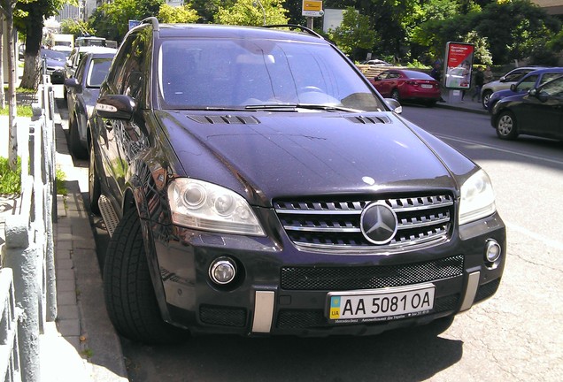 Mercedes-Benz ML 63 AMG W164