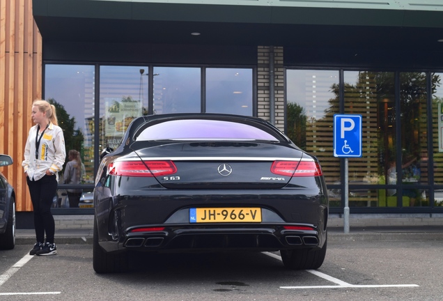 Mercedes-Benz S 63 AMG Coupé C217