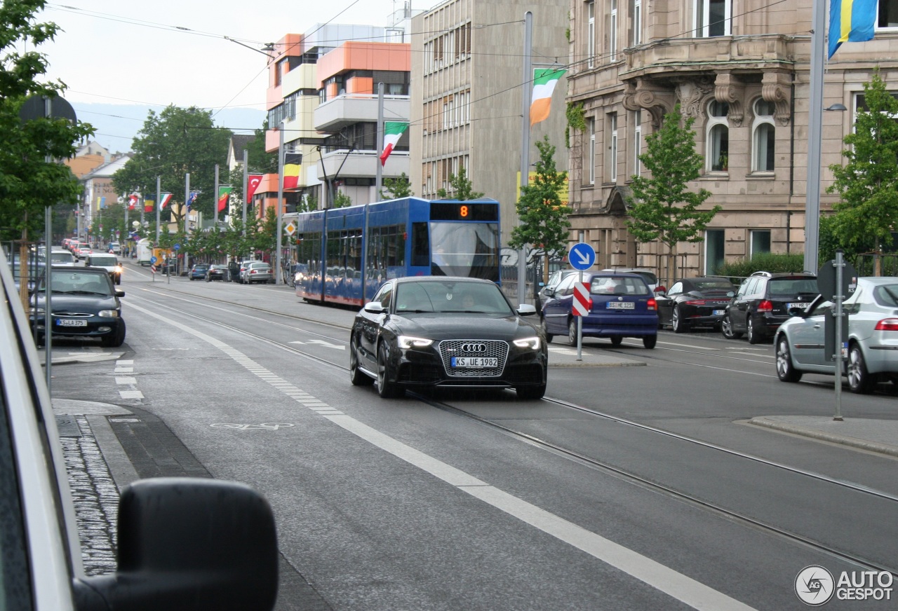 Audi RS5 B8 2012