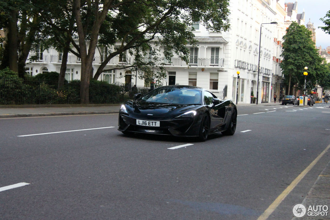 McLaren 570S