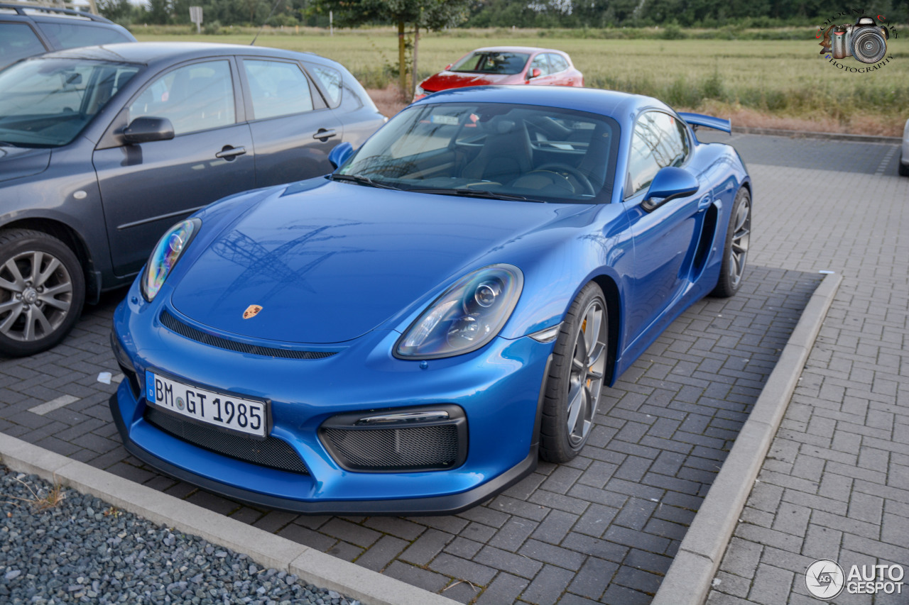 Porsche 981 Cayman GT4