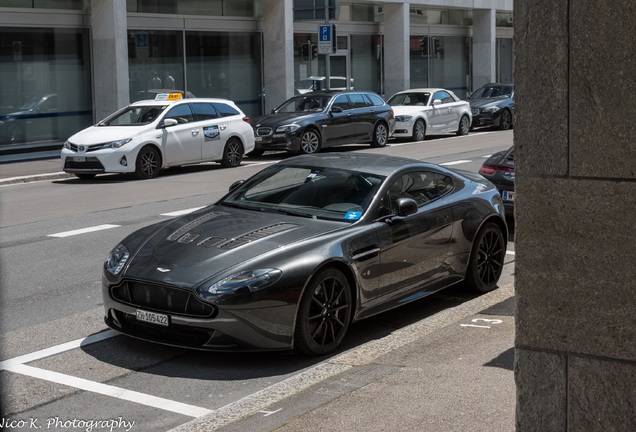 Aston Martin V12 Vantage S