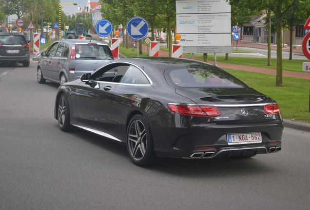 Mercedes-AMG S 63 Coupé C217