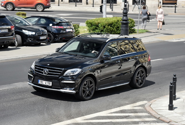 Mercedes-Benz ML 63 AMG W166