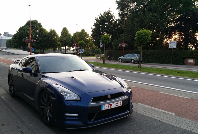 Nissan GT-R 2011