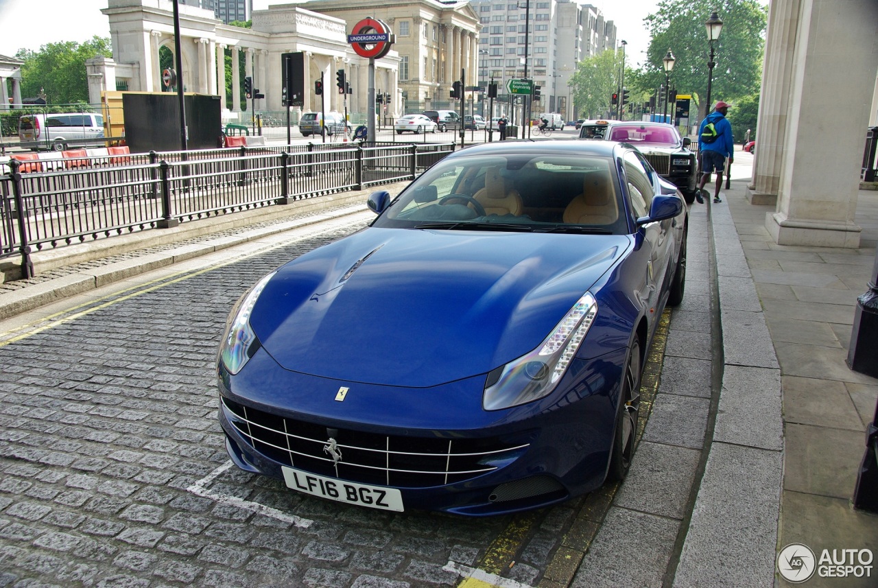 Ferrari FF