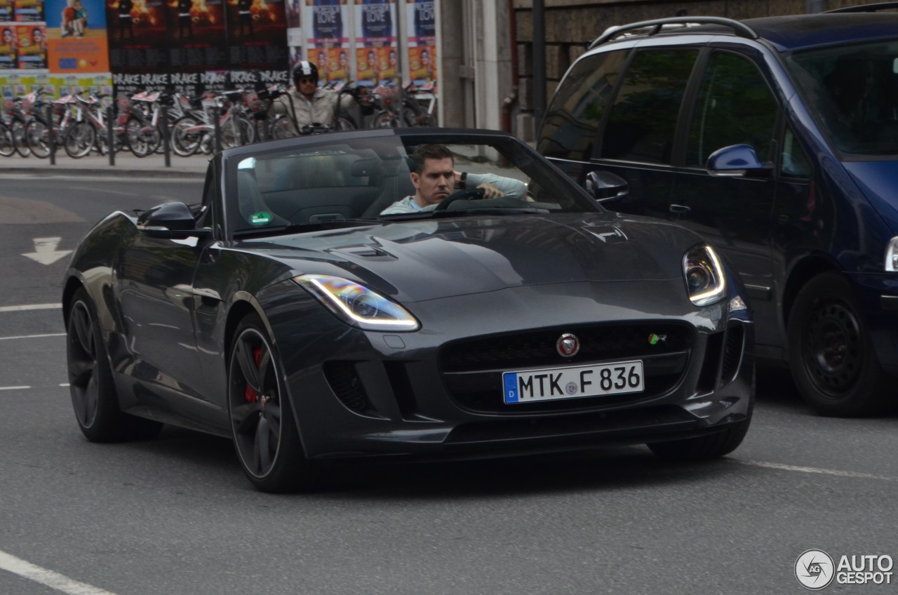 Jaguar F-TYPE R AWD Convertible