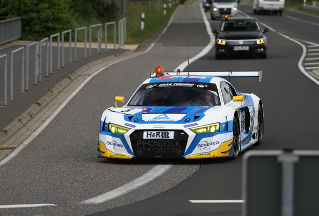 Audi R8 LMS 2015