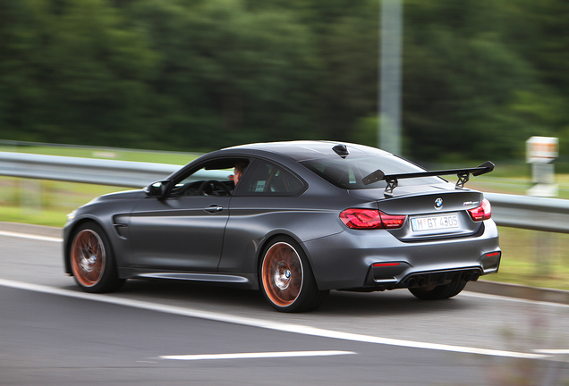 BMW M4 GTS