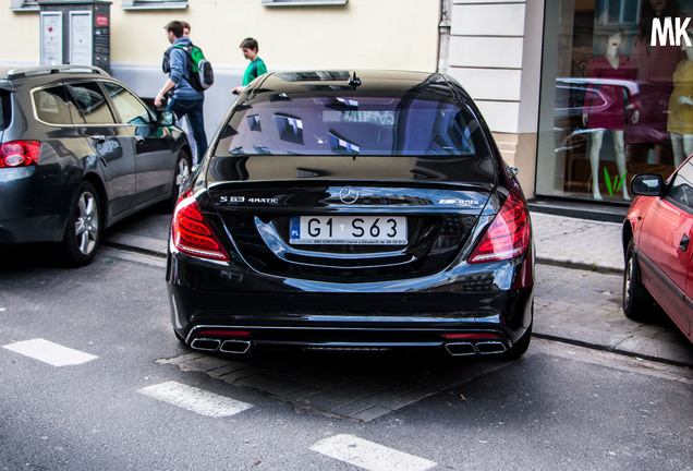 Mercedes-Benz S 63 AMG V222